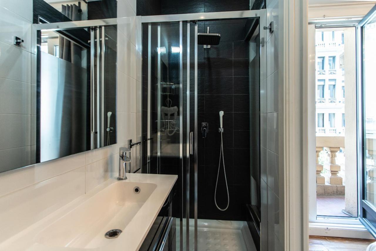 Suites You Gran Via Madrid Ngoại thất bức ảnh